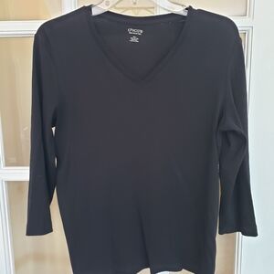 Chico's Black V-Neck 3/4-Sleeve Tee Top Size: M (Chico's 1)